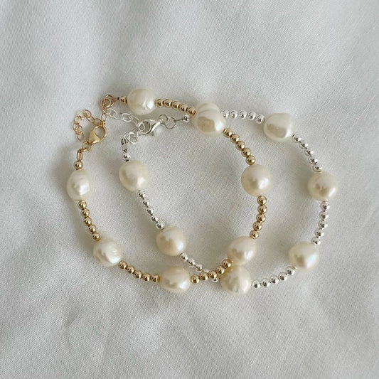 Addison Pearl Gold Beaded Bracelet