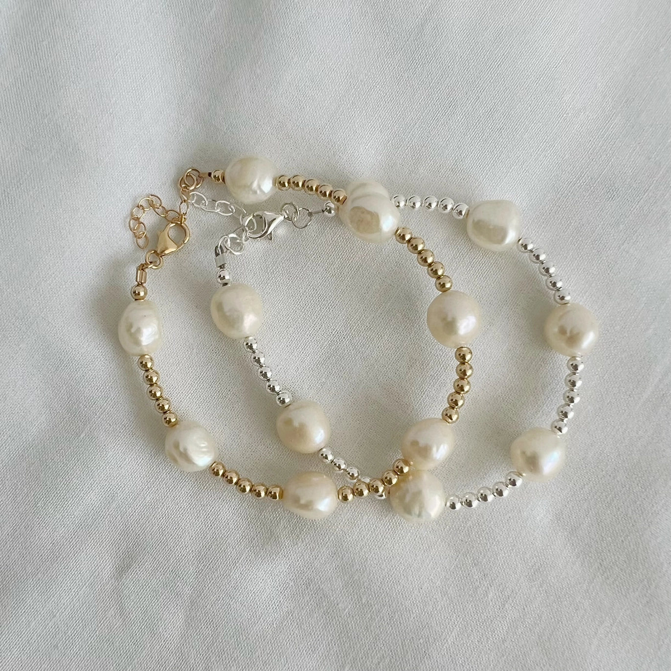 Addison Gold Beaded Bracelet