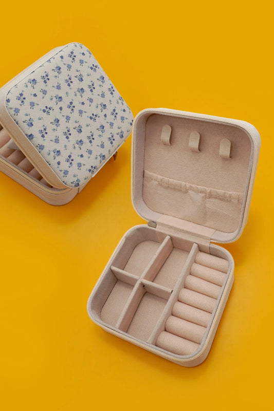 Fuchsia Bow- Travel Jewelry Box