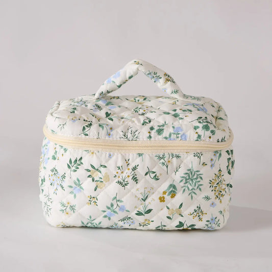 Grace in Bloom- Quilted Toiletry Set